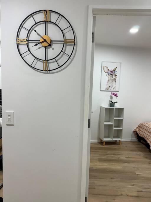 Stunning 3 Bd - 2 Bth City Apt - Pool & Carpark Auckland Luaran gambar
